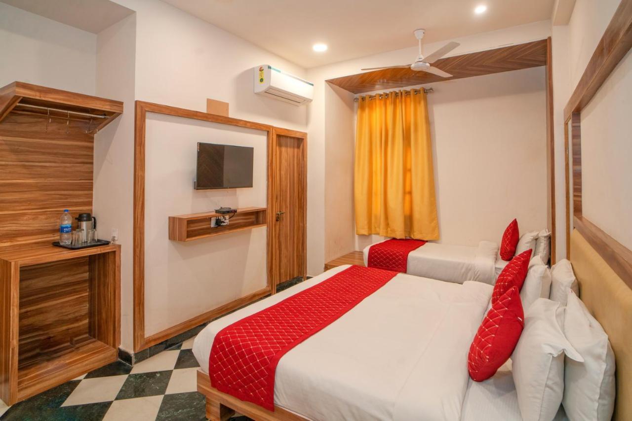 The Uddhav Elite Hotel Udaipur Exterior photo