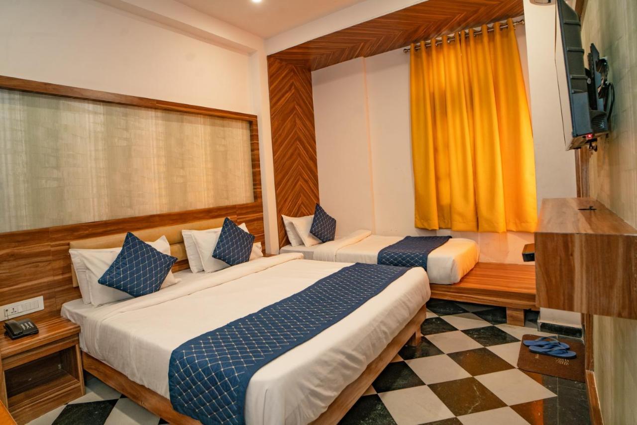 The Uddhav Elite Hotel Udaipur Exterior photo