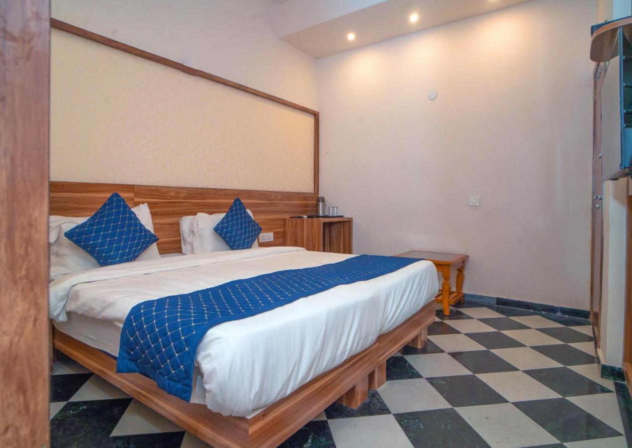 The Uddhav Elite Hotel Udaipur Exterior photo
